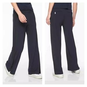 Athleta blue pants 4